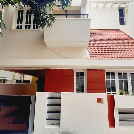 Urban Retreat Villa Bangalore Luaran gambar